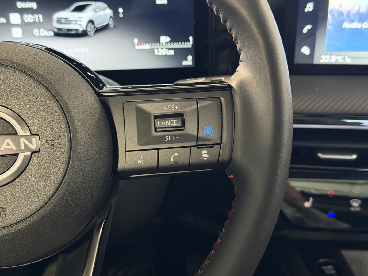 Nissan Kicks SR AWD 2025 — photo 12