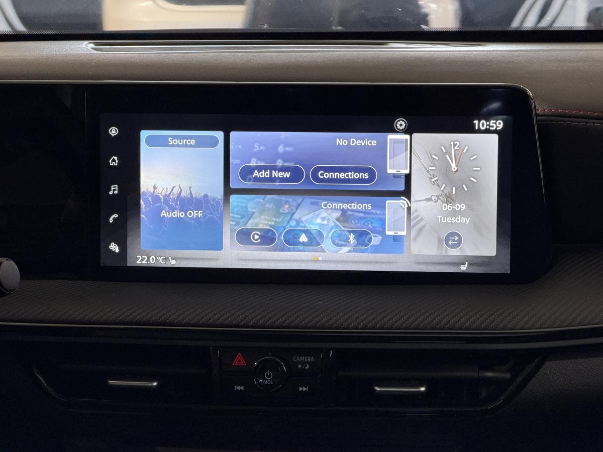 Nissan Kicks SR AWD 2025 — photo 19