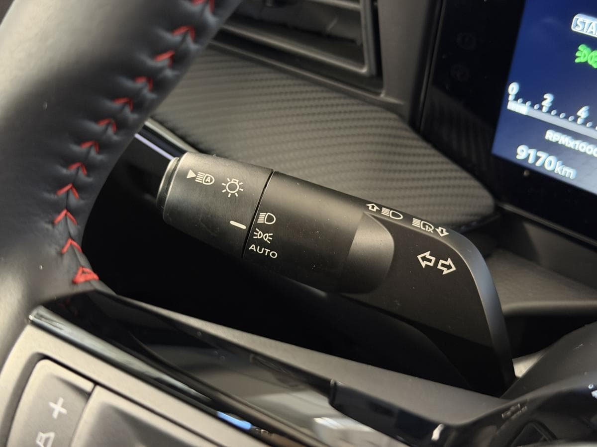 Nissan Kicks SR AWD 2025 — photo 8