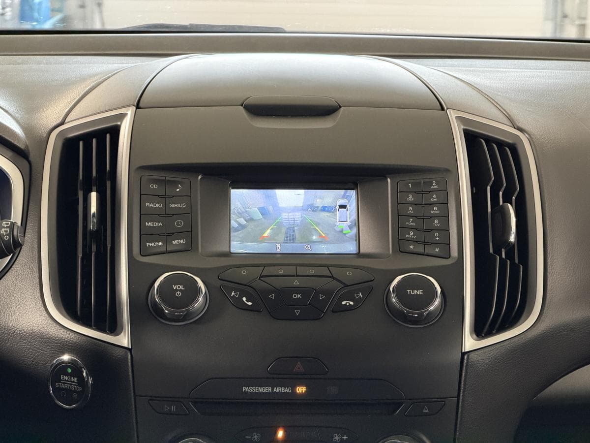 Ford Edge 4dr SEL AWD 2017 — photo 18