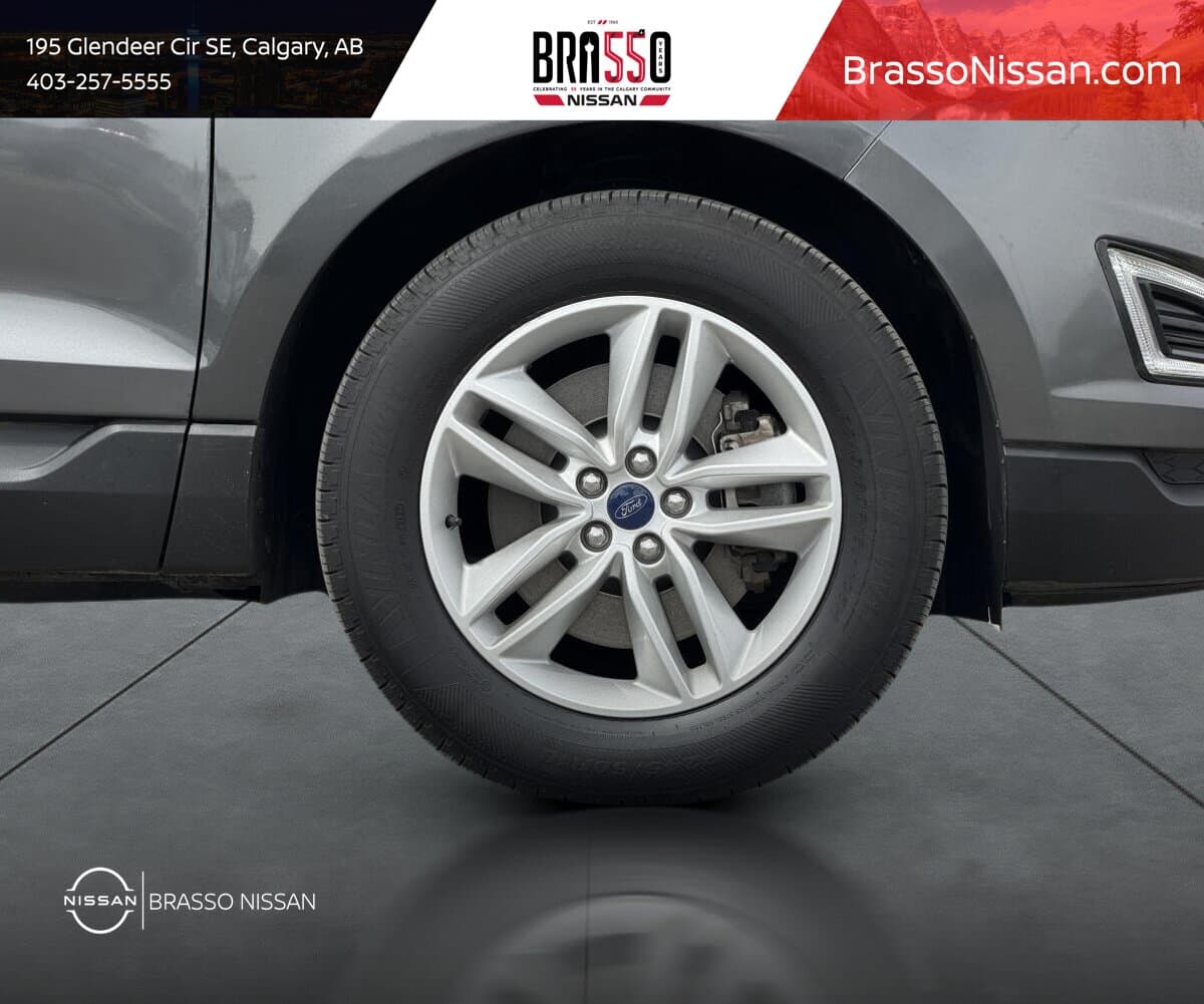 Ford Edge 4dr SEL AWD 2017 — photo 6