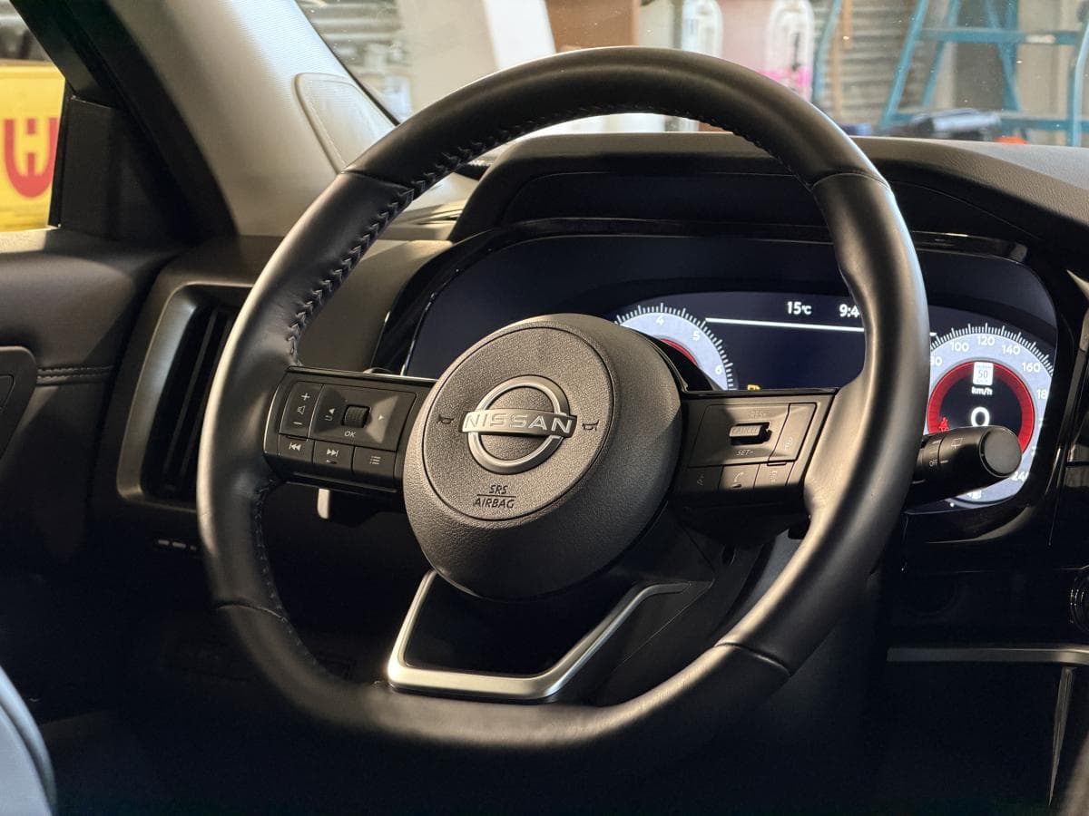 Nissan Pathfinder Platinum 4WD 2025 — photo 14