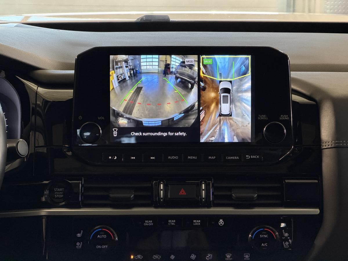 Nissan Pathfinder Platinum 4WD 2025 — photo 19