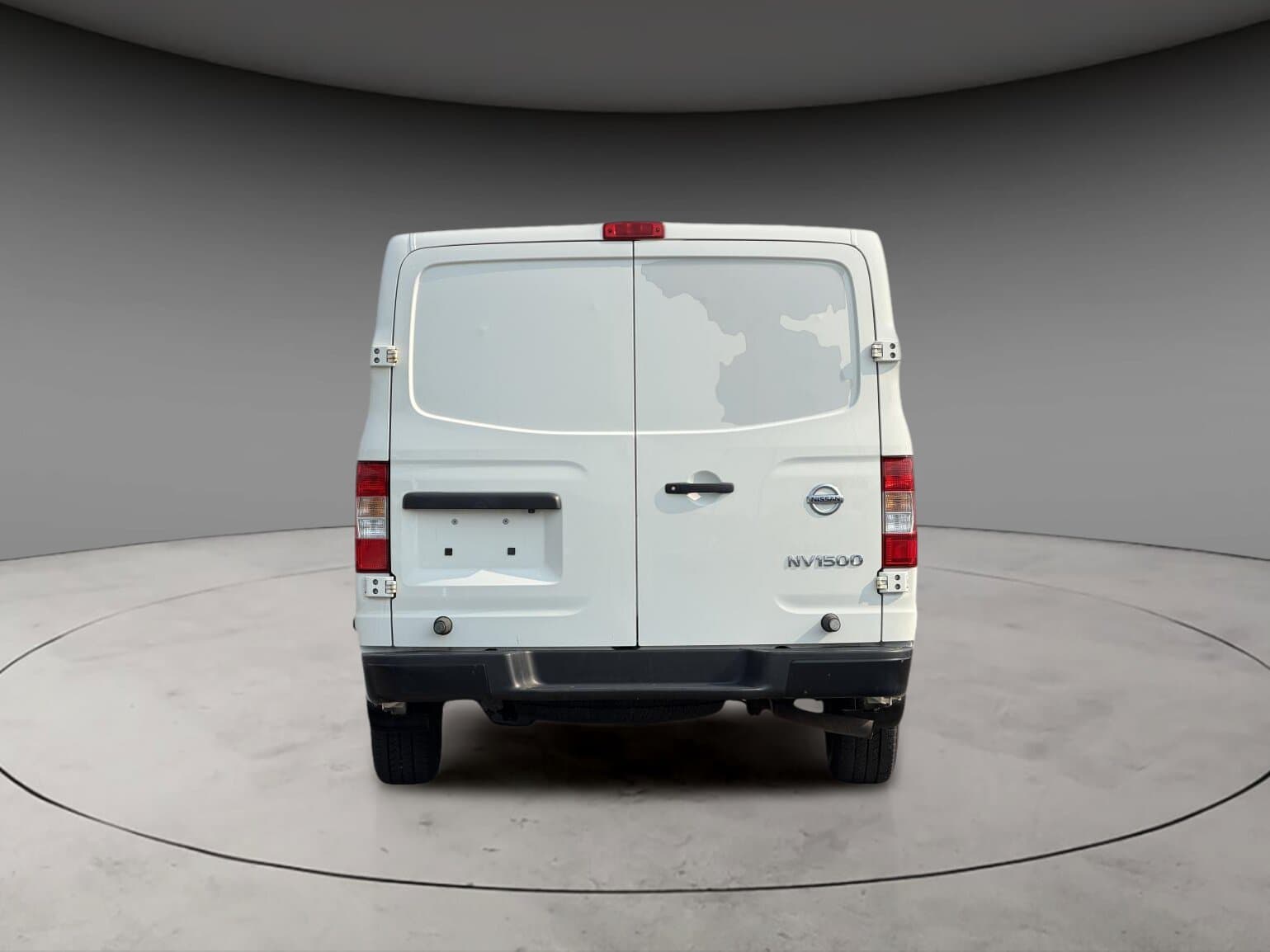 Nissan Cargo NV1500 Standard Roof V6 S 2019 — photo 6