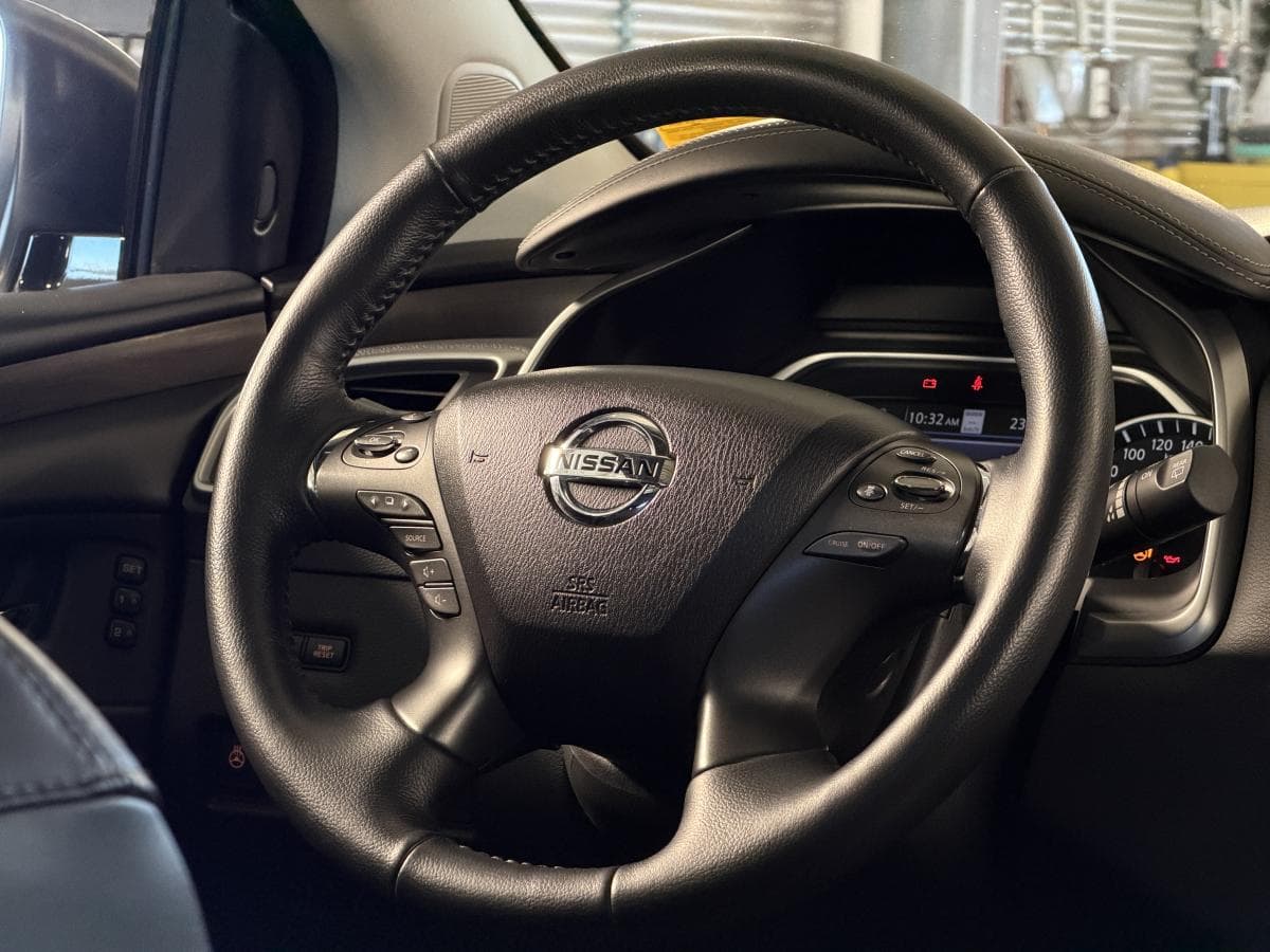Nissan Murano AWD Platinum 2019 — photo 13
