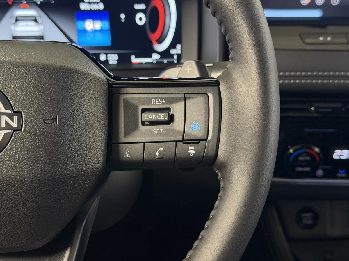 Nissan Rogue AWD Platinum 2026 — photo 17