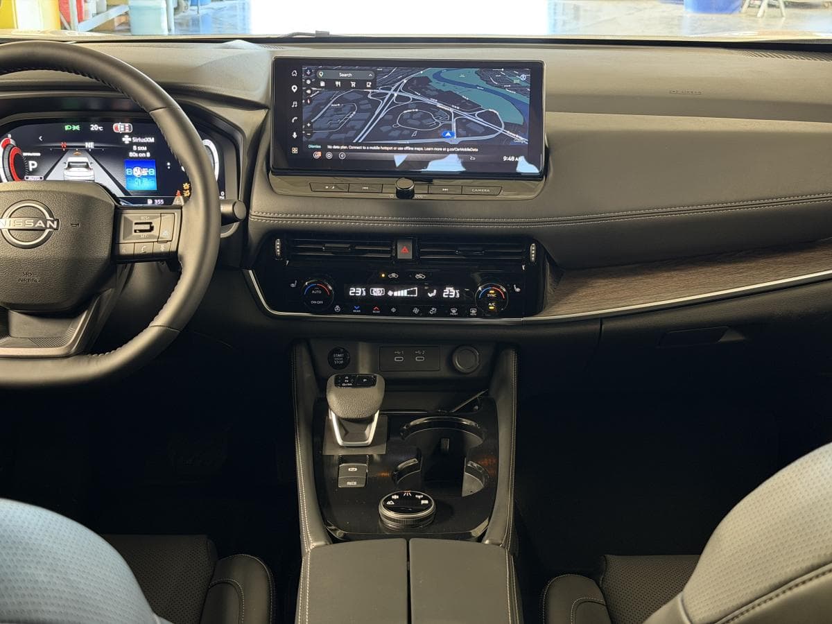 Nissan Rogue AWD Platinum 2026 — photo 18
