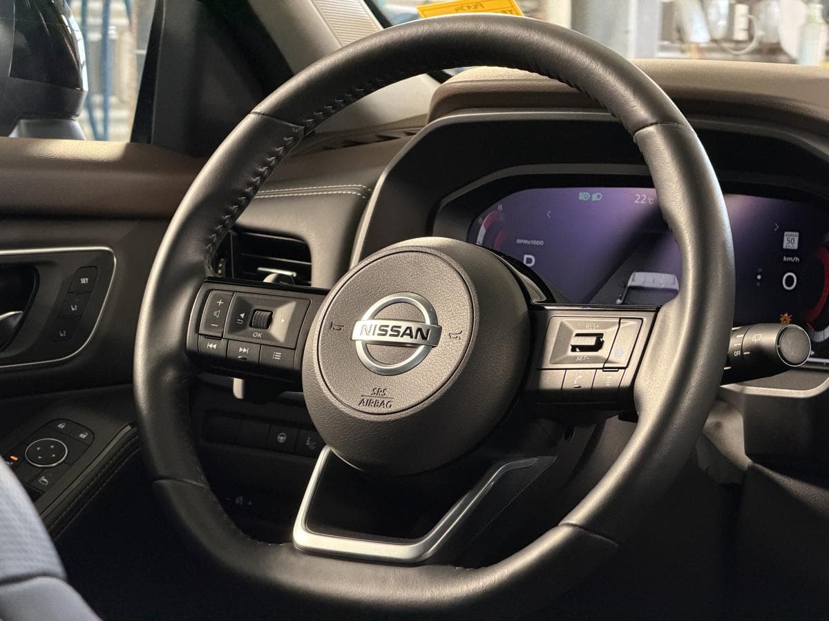 Nissan Rogue AWD Platinum 2021 — photo 13