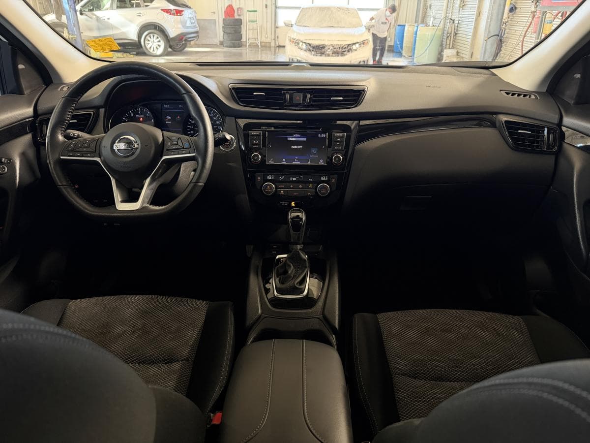 Nissan Qashqai AWD SV CVT 2022 — photo 11