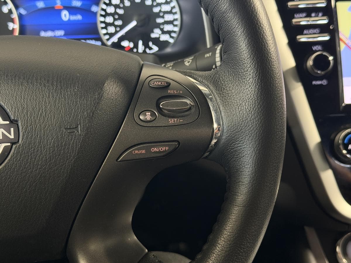 Nissan Murano AWD SL 2023 — photo 17