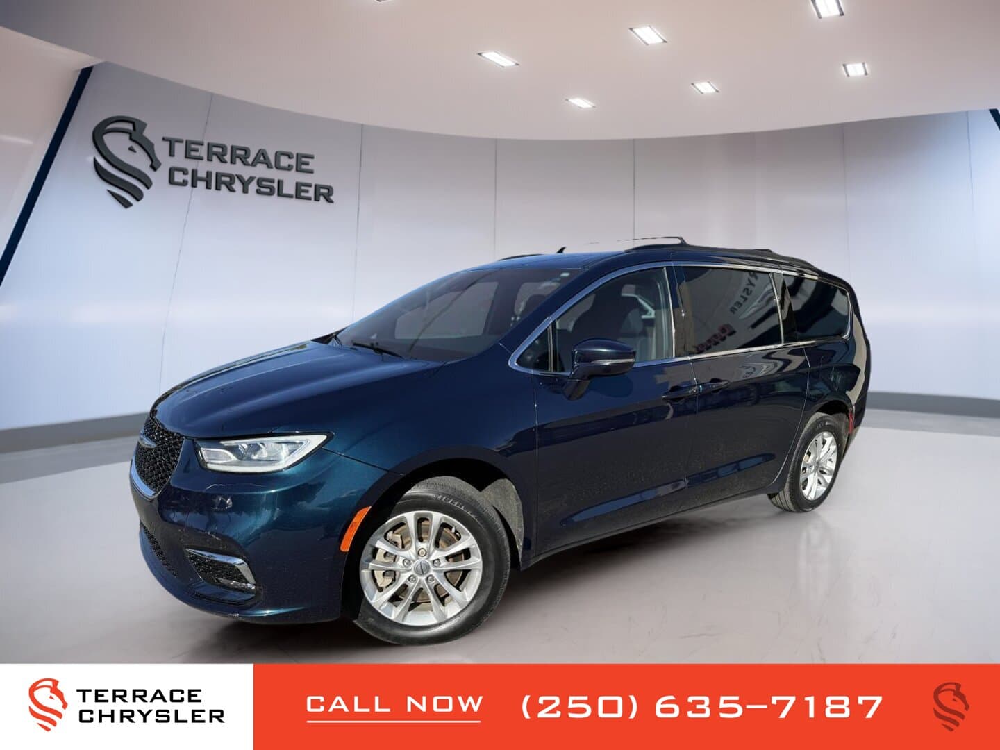 Chrysler Pacifica Touring AWD 2022 Blue à vendre à Terrace