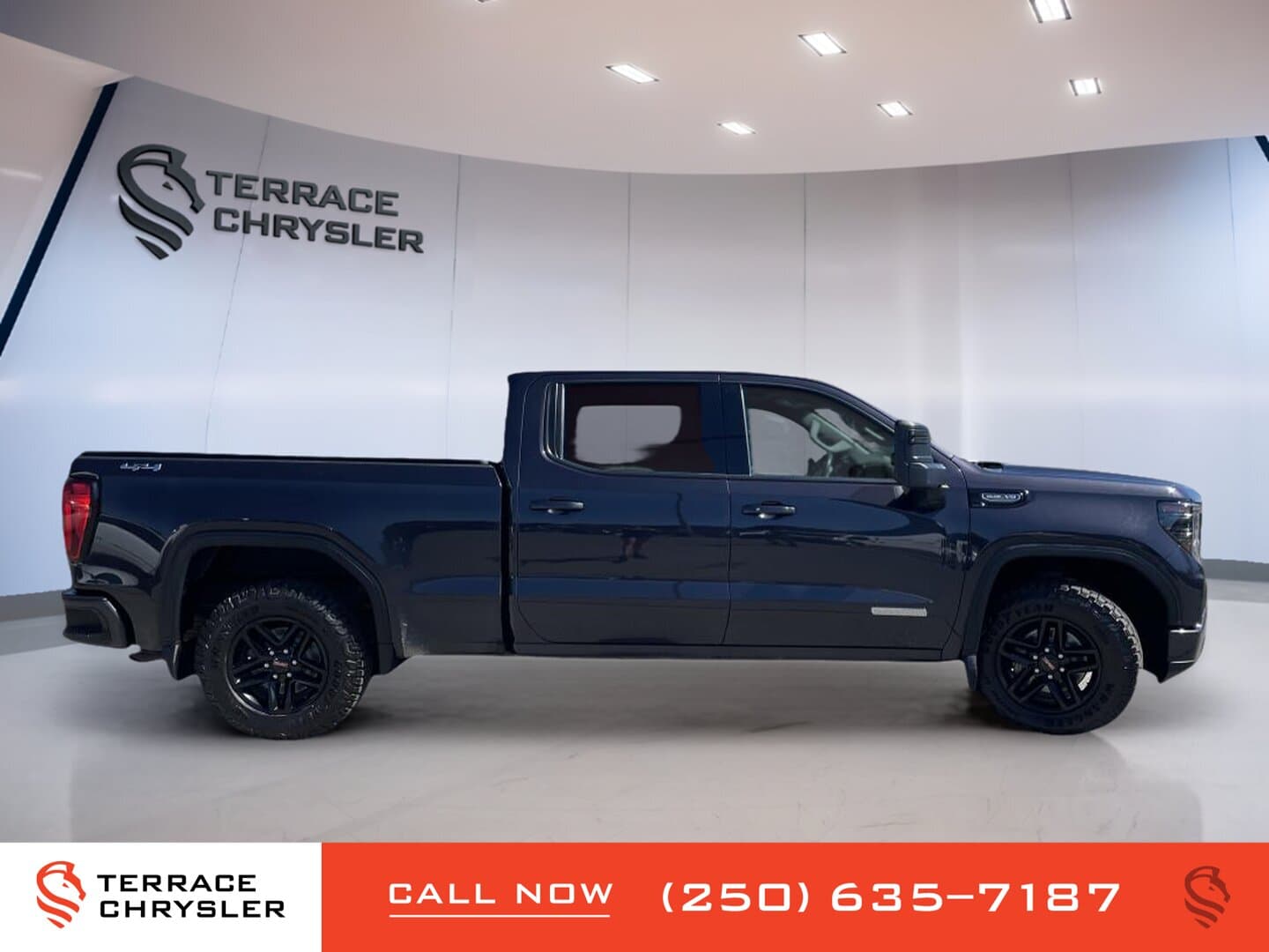 GMC Sierra 1500 Crew Cab Standard Box 4-Wheel Drive Elevation 2023 — photo 7