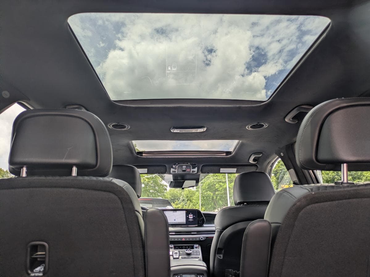 Hyundai Palisade Ultimate Calligraphy 7-Passenger AWD 2025 — photo 19