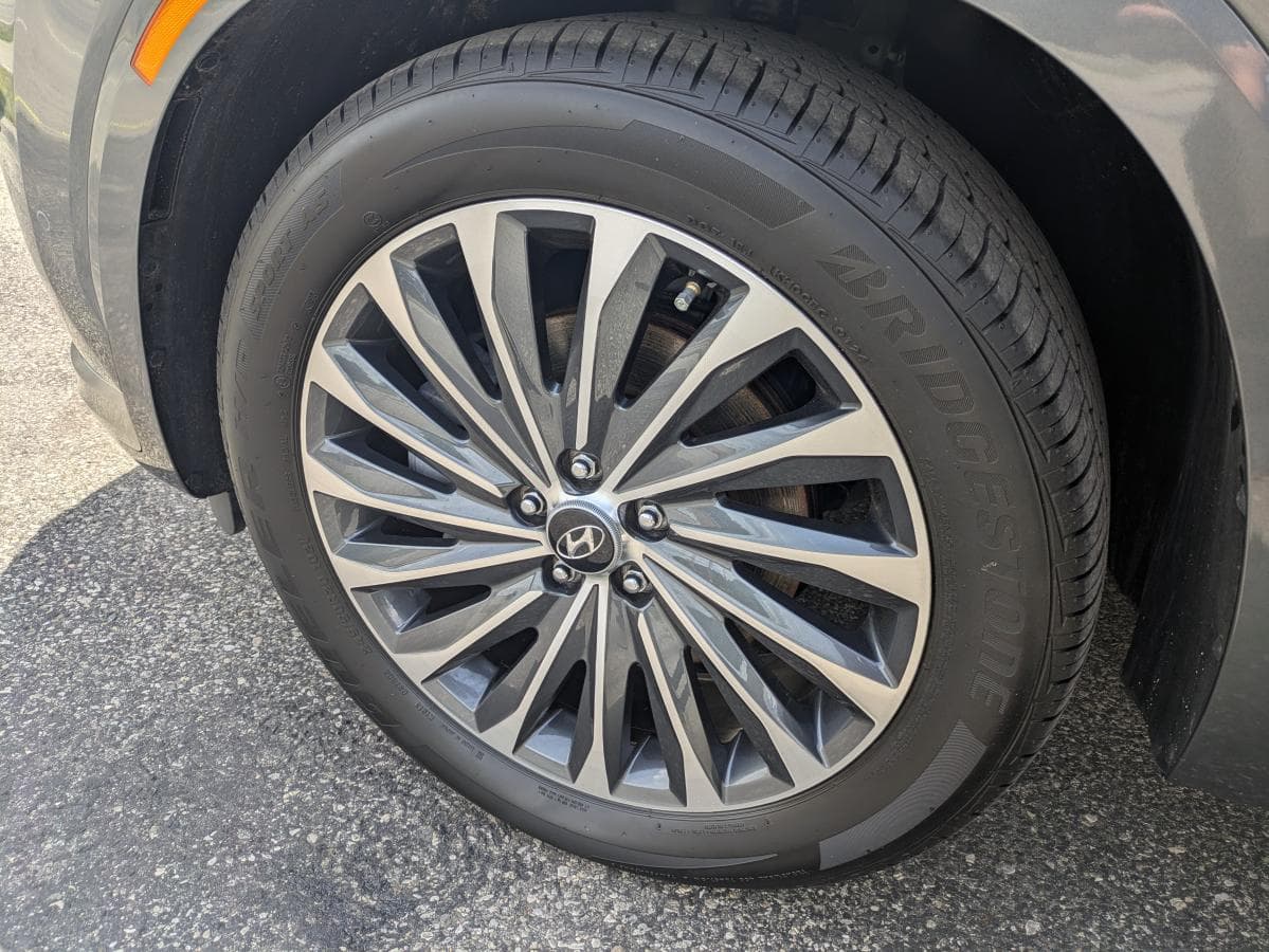 Hyundai Palisade Ultimate Calligraphy 7-Passenger AWD 2025 — photo 9
