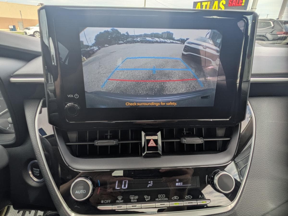 Toyota Corolla LE CVT 2024 — photo 16