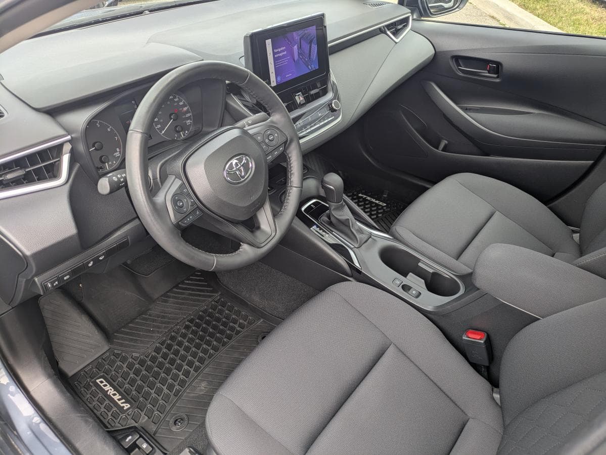 Toyota Corolla LE CVT 2024 — photo 9