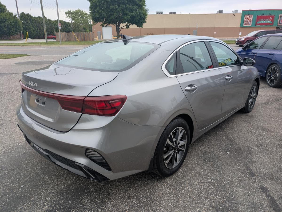 Kia Forte EX IVT 2024 — photo 5