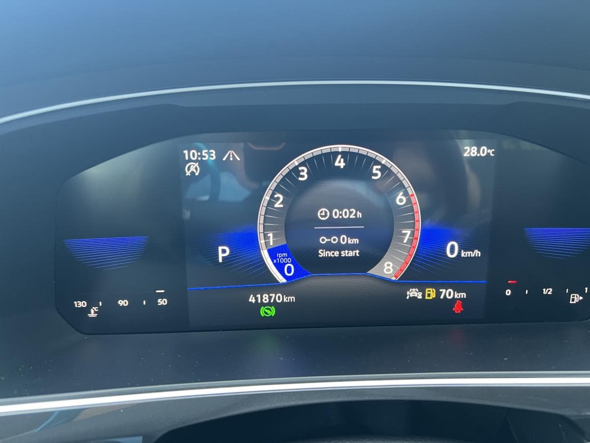 Volkswagen Tiguan Trendline 4MOTION 2023 — photo 8