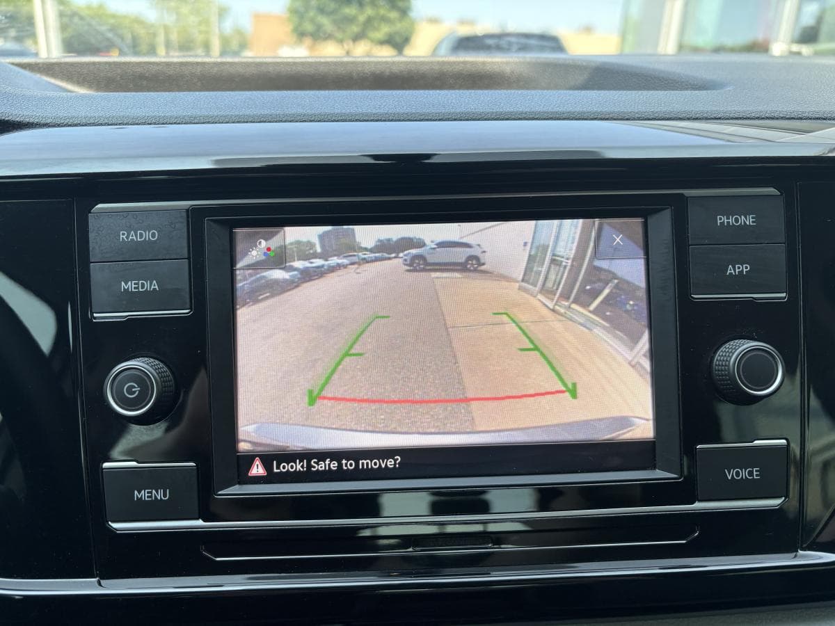Volkswagen Taos Trendline 2023 — photo 19