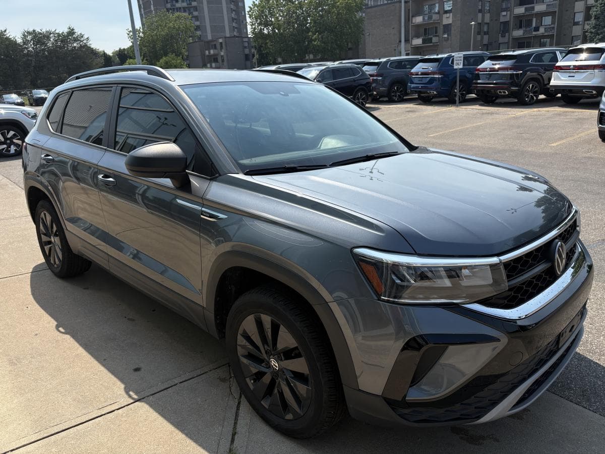 Volkswagen Taos Trendline 2023 — photo 6