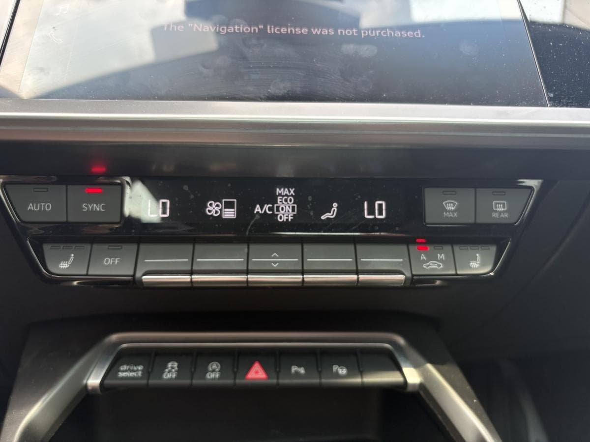 Audi A3 Progressiv 40 TFSI 2022 — photo 16