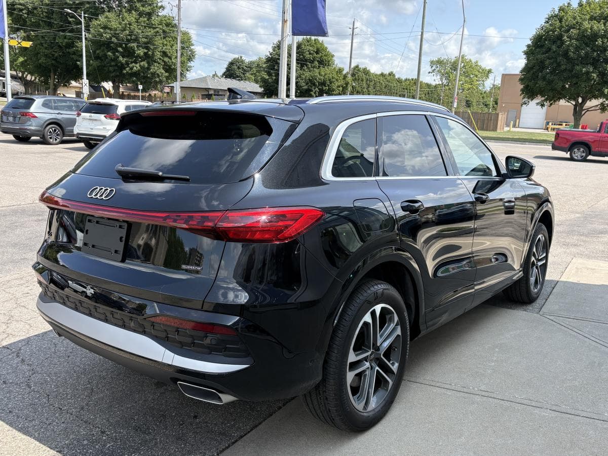 Audi Q5 TSFI e 2.0 TFSI quattro 2025 — photo 5