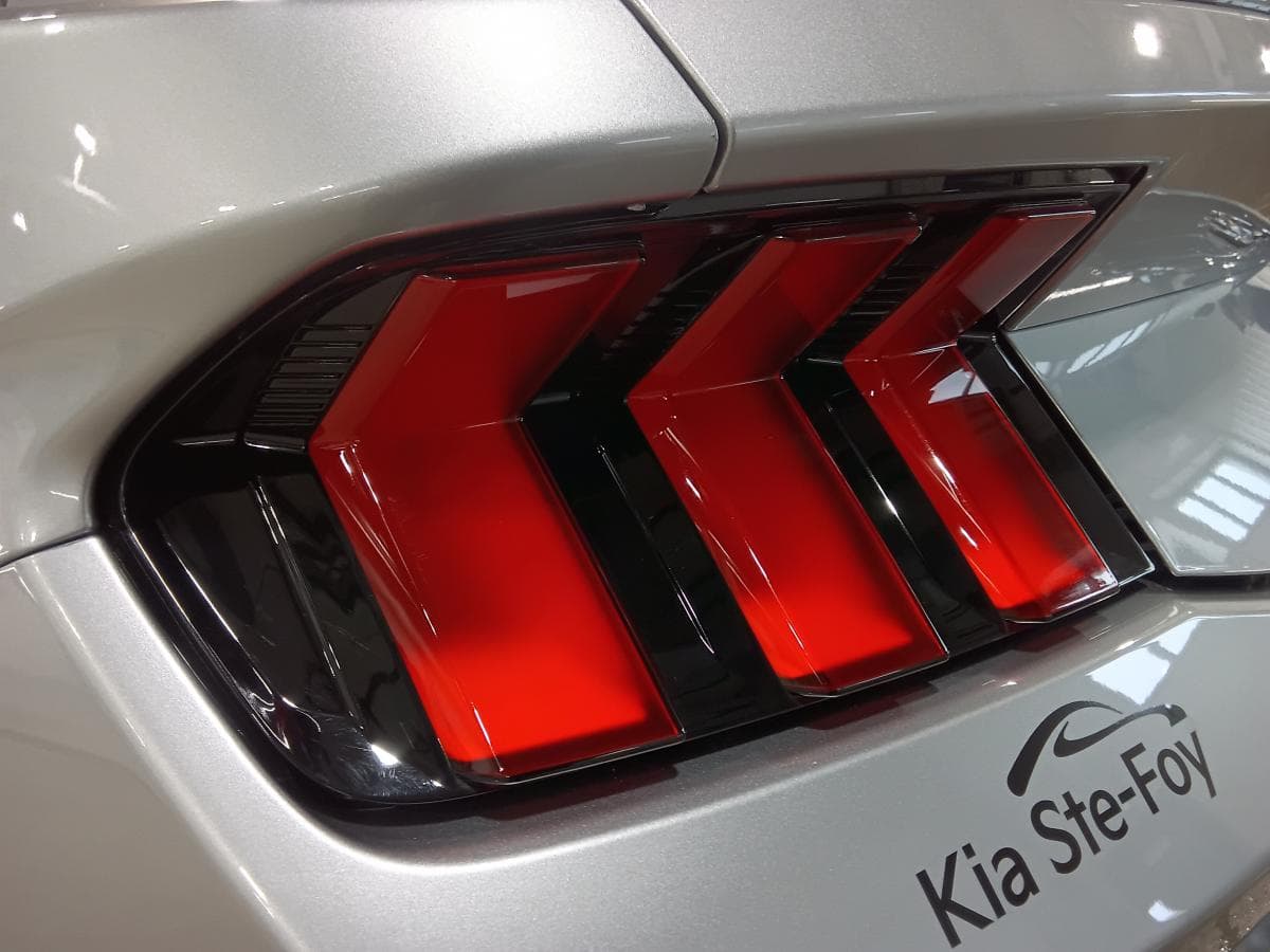 Ford Mustang ECOBOOST* TOIT OUVRANT* CRUISE* CAMERA* GPS* 2025 — photo 10