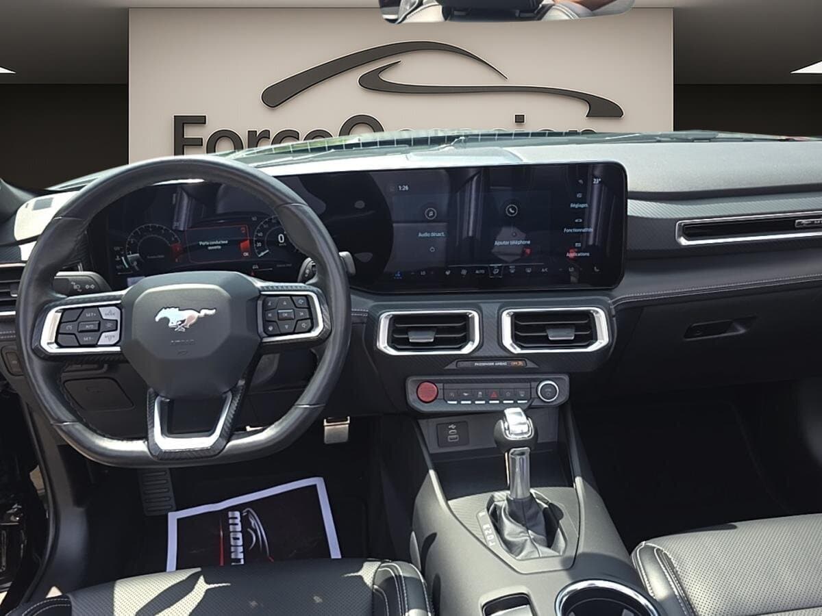 Ford Mustang ECOBOOST * 315HP * D&Eacute;CAPO * CUIR * GPS * VOLANT CHAUFF * 2025 — photo 4