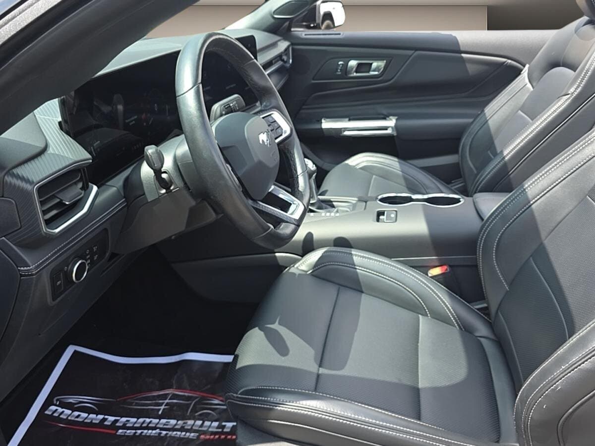 Ford Mustang ECOBOOST * 315HP * D&Eacute;CAPO * CUIR * GPS * VOLANT CHAUFF * 2025 — photo 5