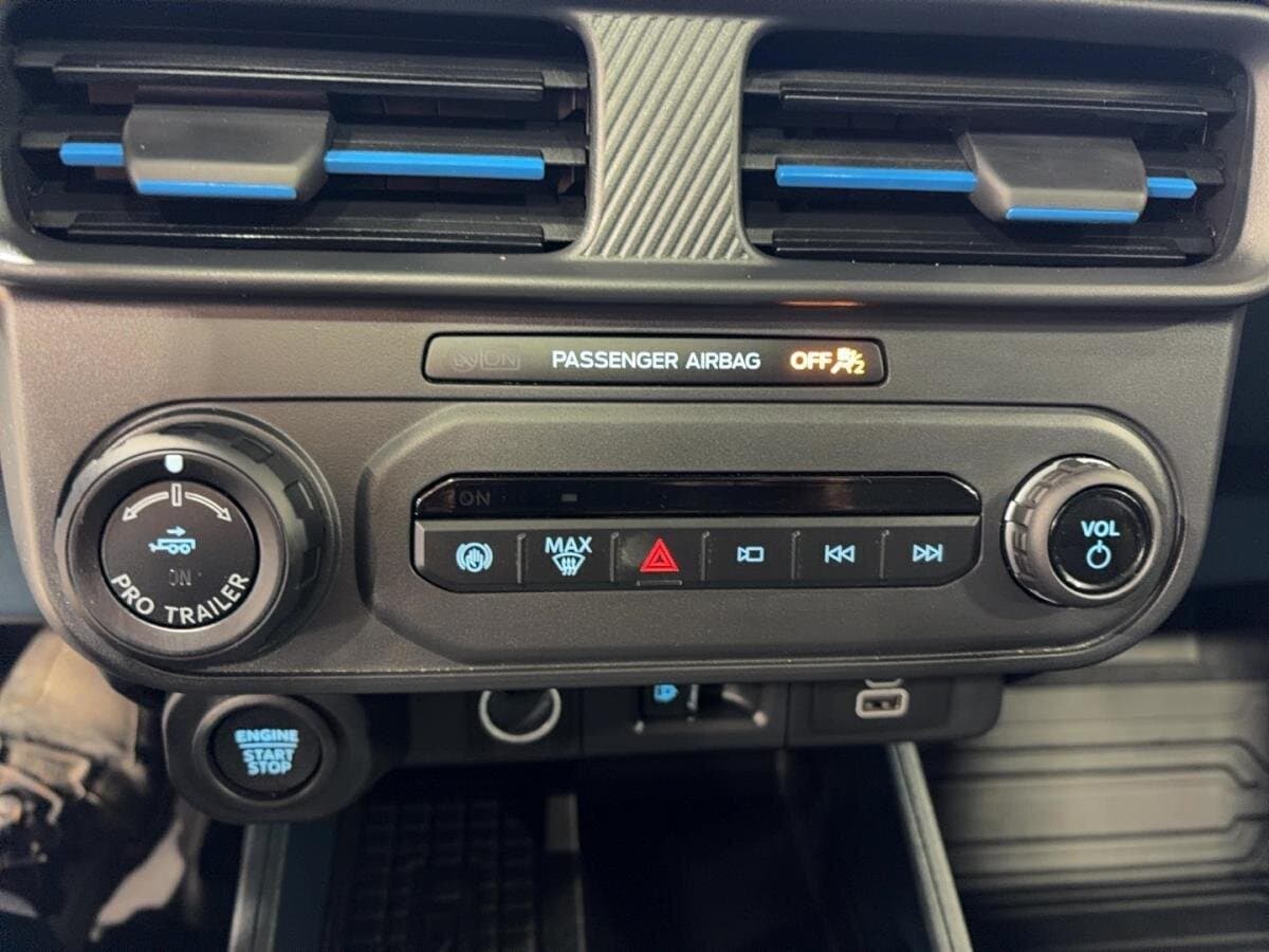 Ford Maverick LOBO HIGH * AWD * TURBO * CAM&Eacute;RA * CARPLAY * SI&Egrave;GES CHAUFF * 2025 — photo 19