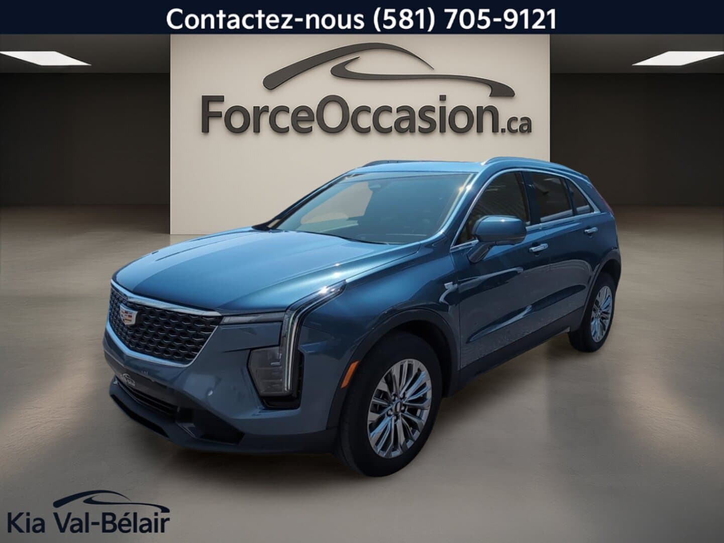 Cadillac XT4 PREMIUM LUXURY * AWD * CUIR * TOIT * BI-ZONE * VOLANT CHAUFF * 2025 Gris à vendre à Donnacona