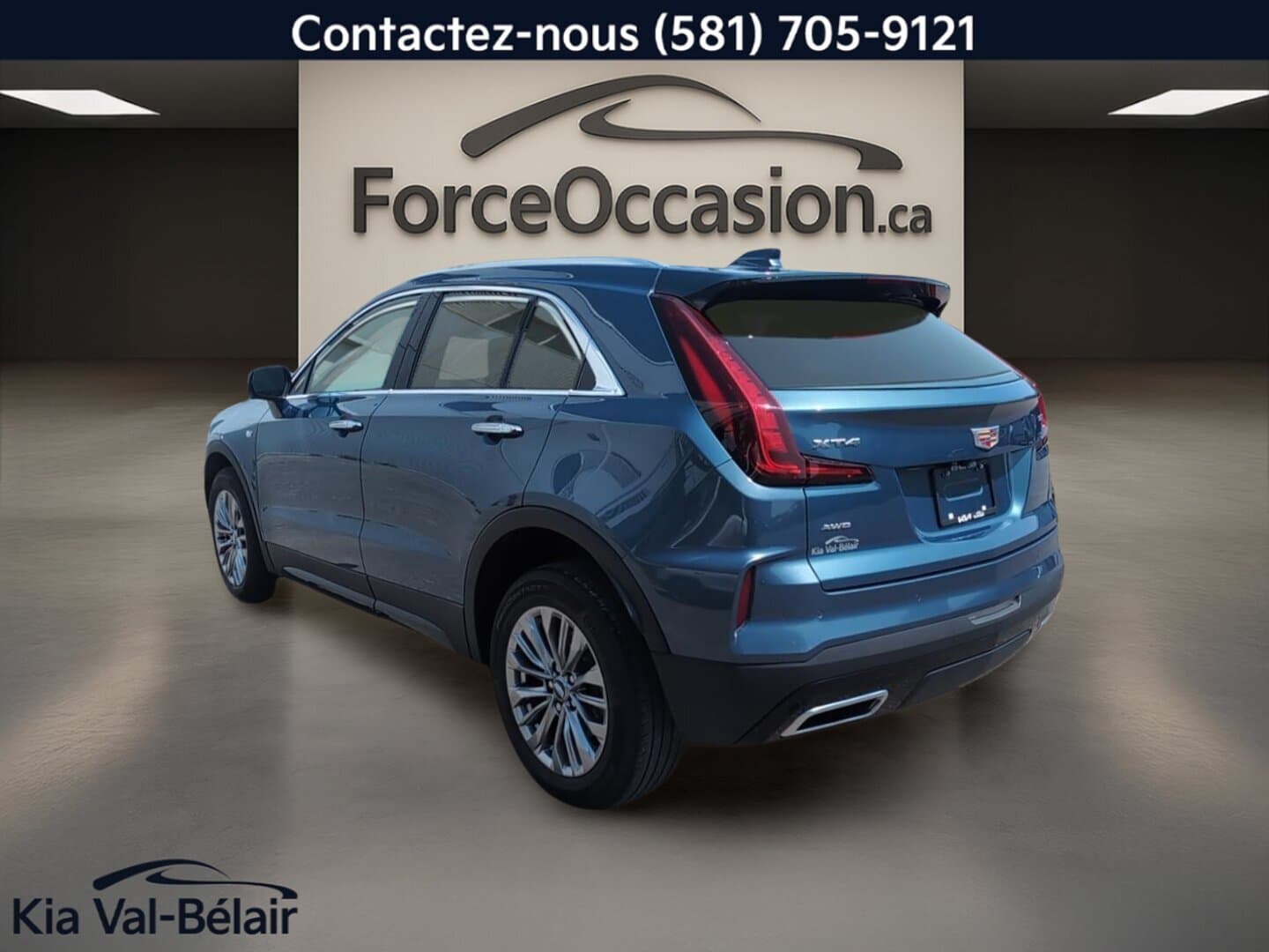 Cadillac XT4 PREMIUM LUXURY * AWD * CUIR * TOIT * BI-ZONE * VOLANT CHAUFF * 2025 — photo 12