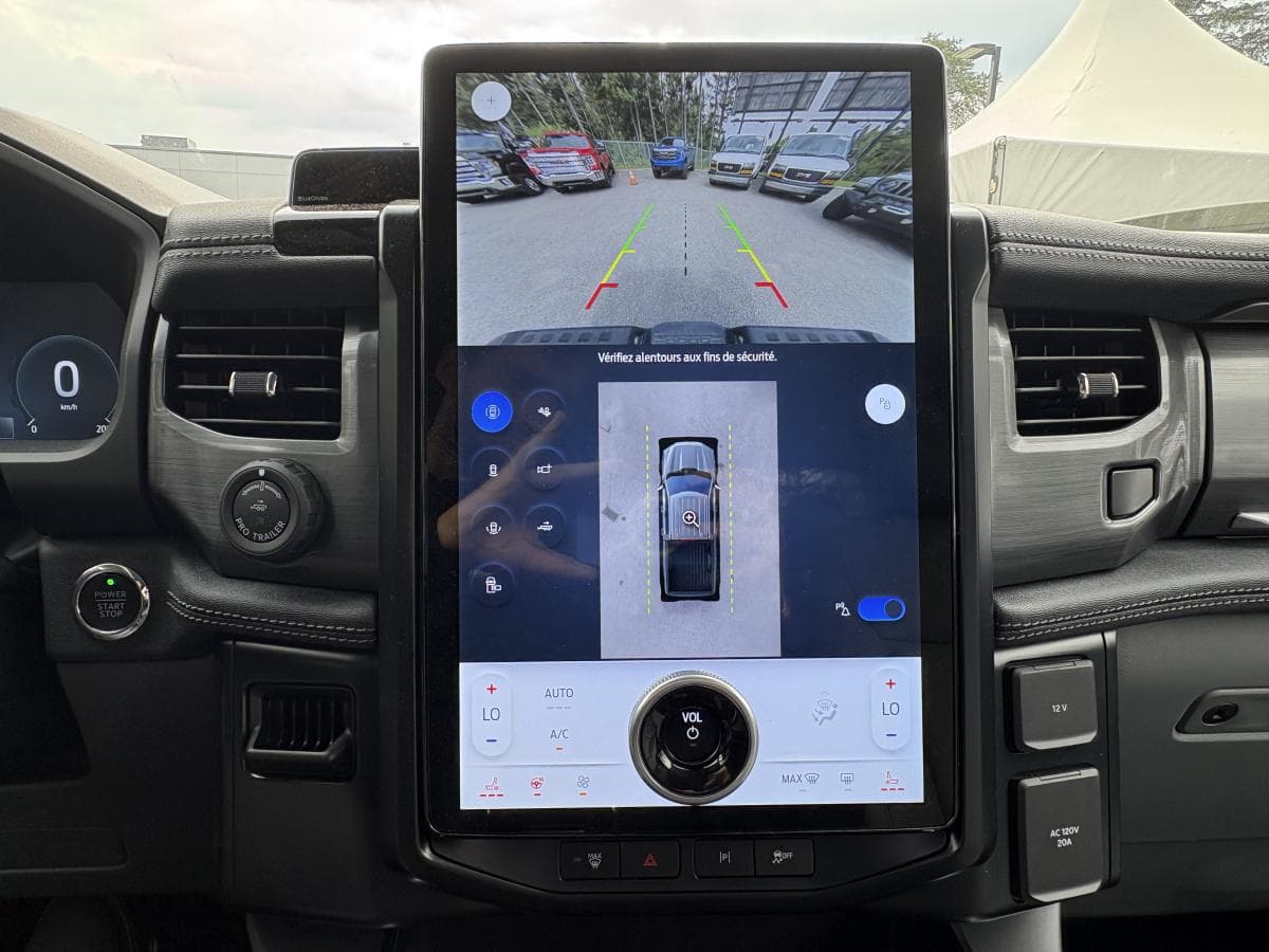 Ford F-150 Lightning FLASH * AWD * 536HP * CUIR * CAM&Eacute;RA 360&deg; * BANG &amp; OLUFSEN * 2025 — photo 19
