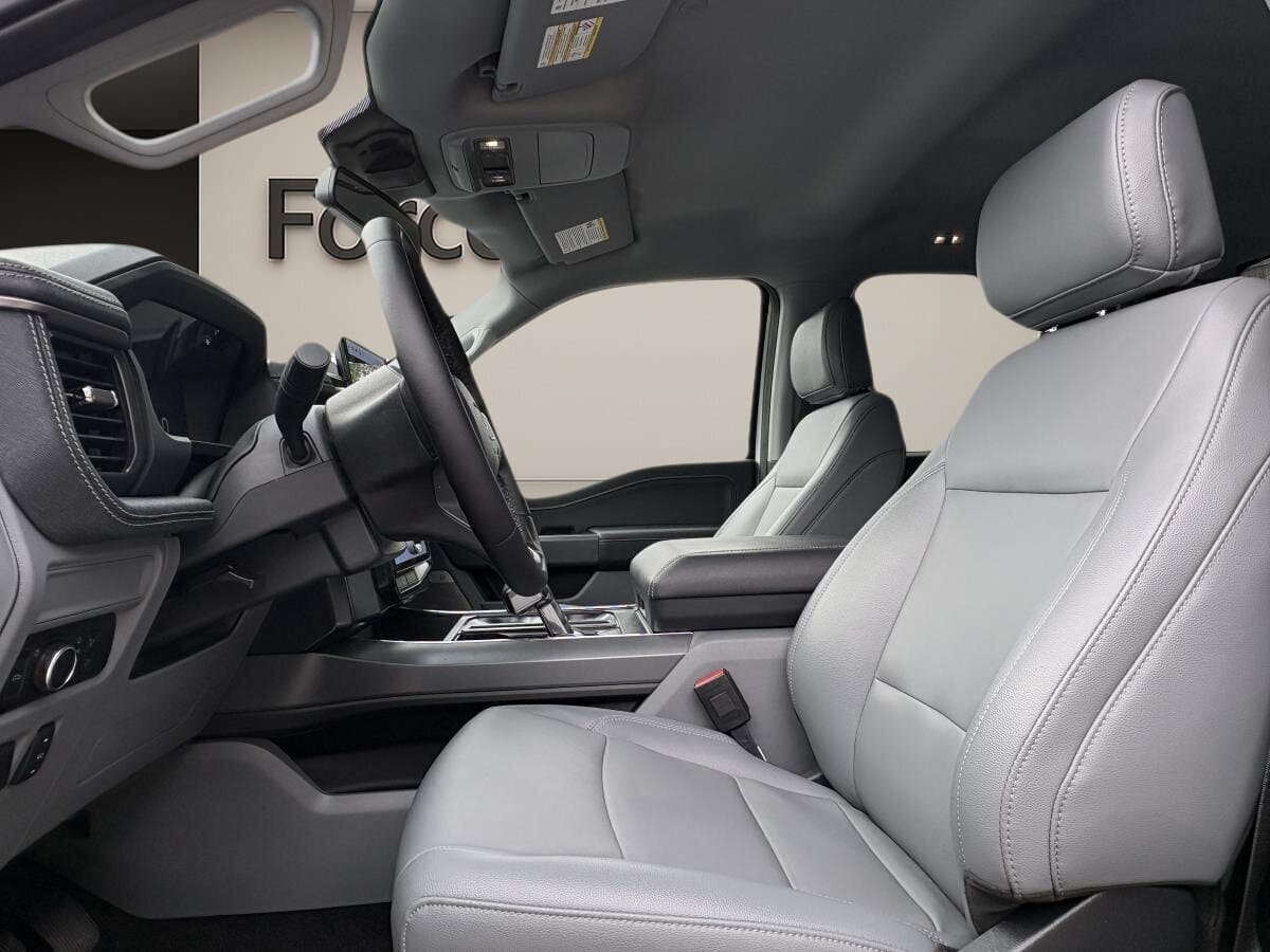 Ford F-150 Lightning FLASH * AWD * 536HP * CUIR * CAM&Eacute;RA 360&deg; * BANG &amp; OLUFSEN * 2025 — photo 7