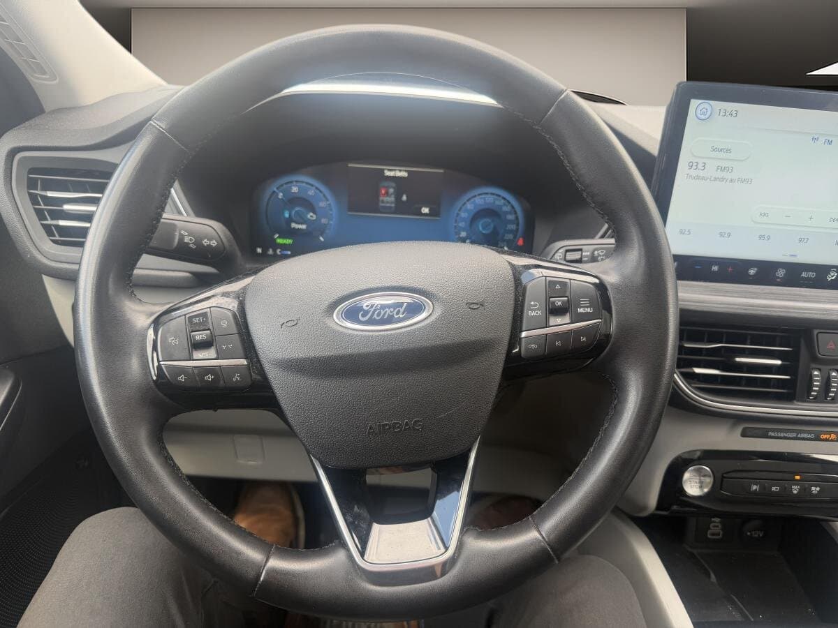 Ford Escape PHEV 2025 — photo 9
