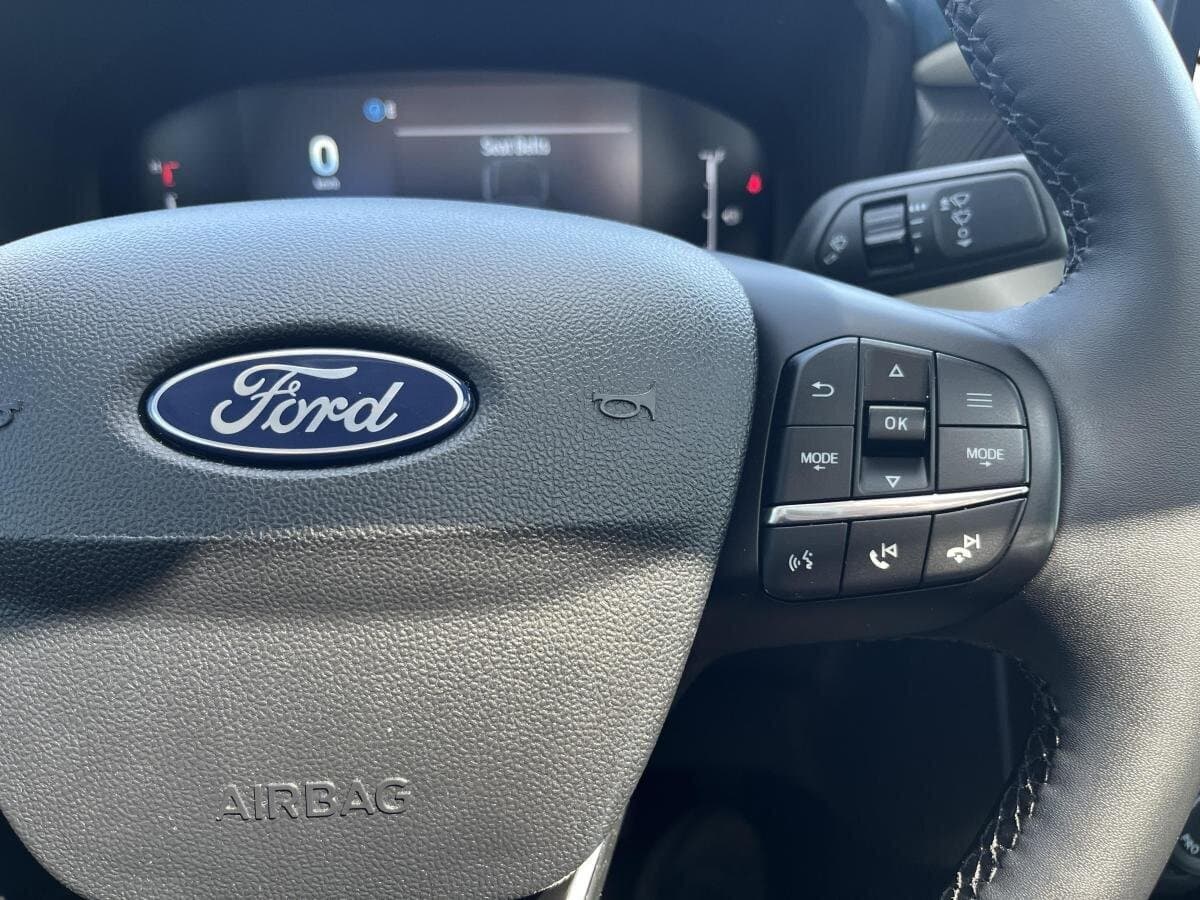 Ford Maverick LARIAT CREWCAB - TOIT - GPS - CAM&Eacute;RA - SI&Egrave;GES CHAUFFANTS 2026 — photo 17