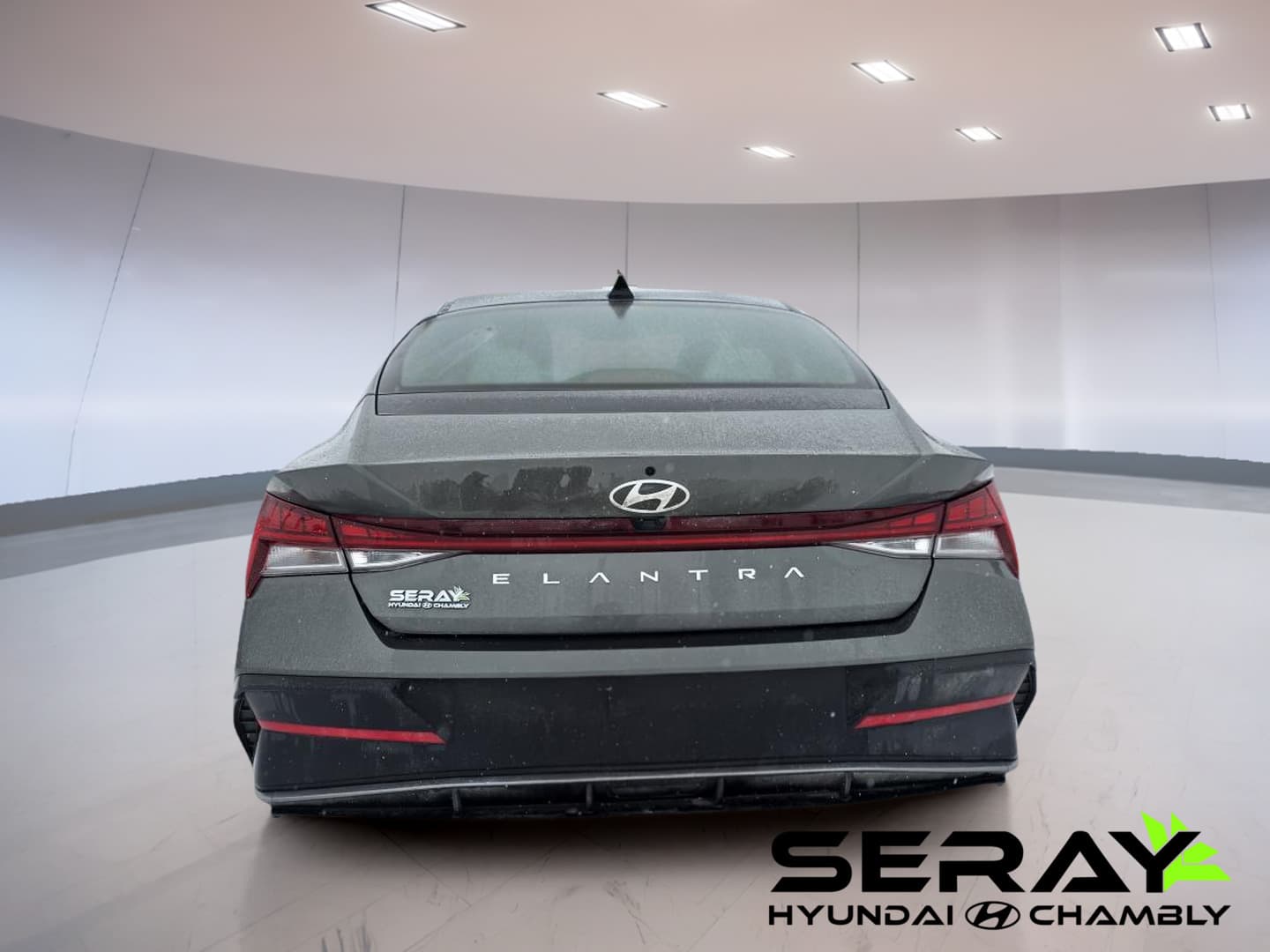 Hyundai Elantra Luxury IVT w/Two-Tone Interior 2025 — photo 5