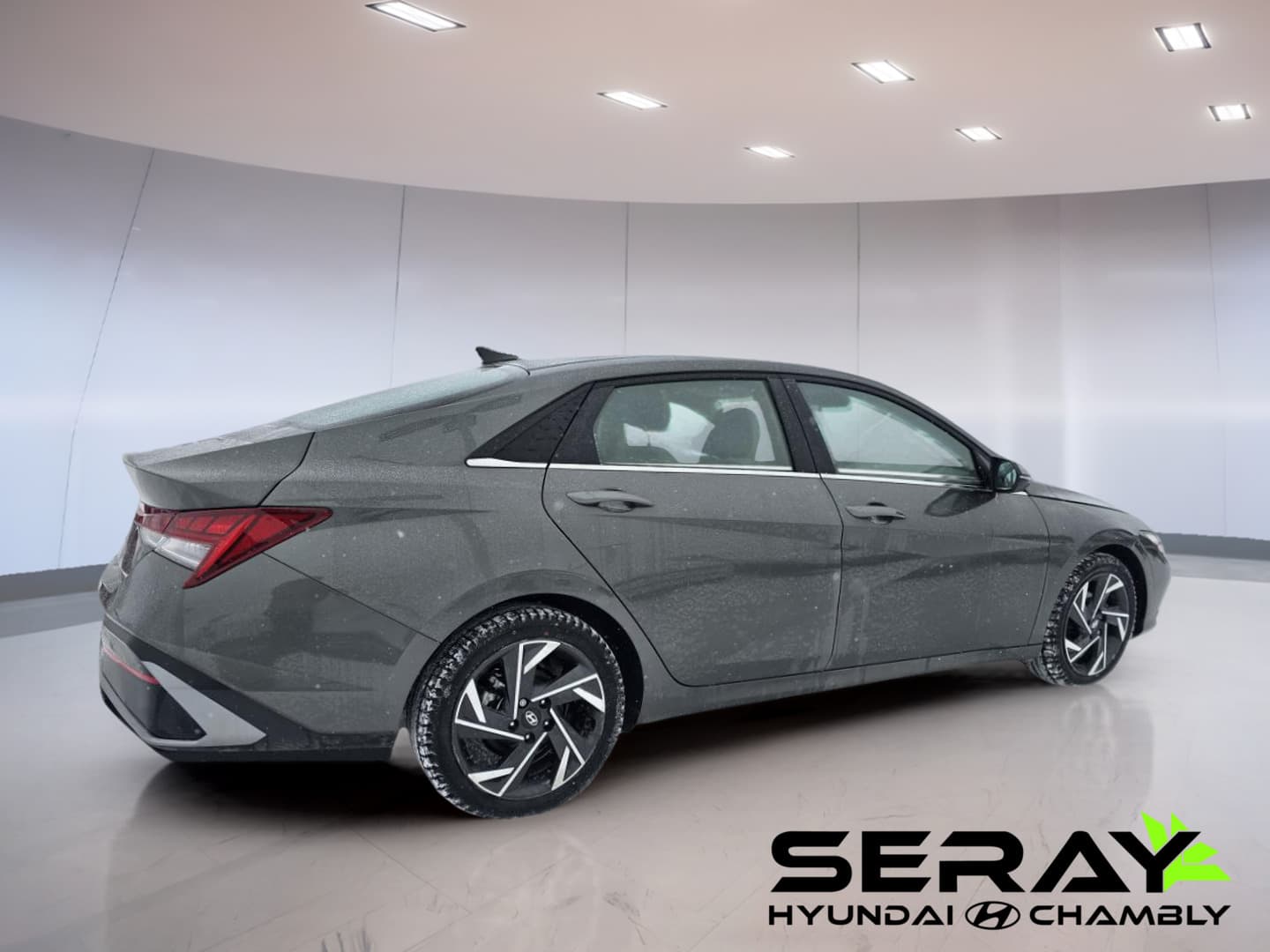 Hyundai Elantra Luxury IVT w/Two-Tone Interior 2025 — photo 6