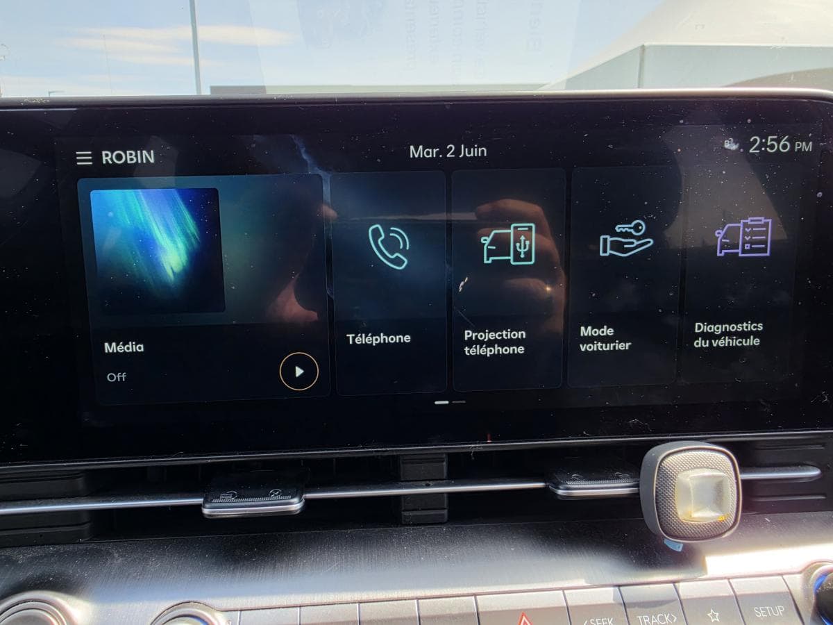 Hyundai Kona 2.0L ESSENTIAL AWD SIEGES CHAUFFANTS BLUETOOT CAMERA RECUL 2025 — photo 12