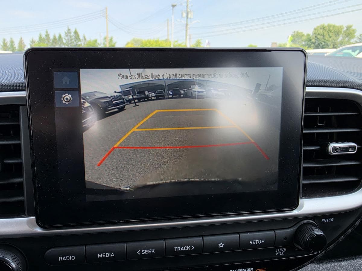 Hyundai Venue Preferred IVT 2025 — photo 15
