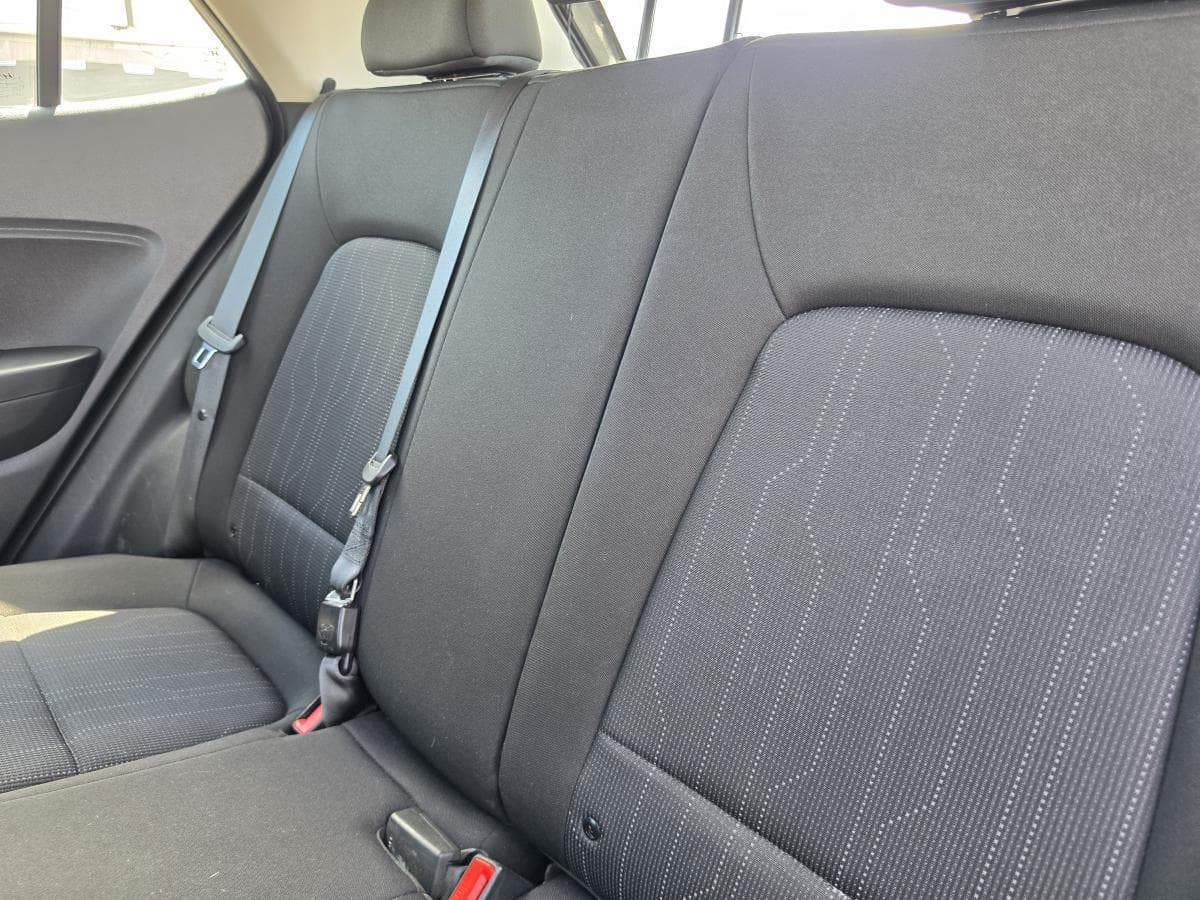 Hyundai Venue Essential IVT 2024 — photo 12