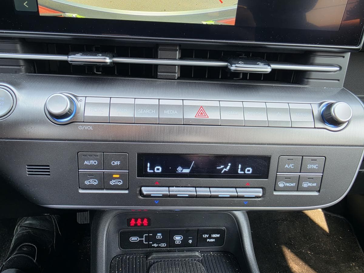 Hyundai Kona 2.0L Preferred AWD w/Trend Package 2026 — photo 19