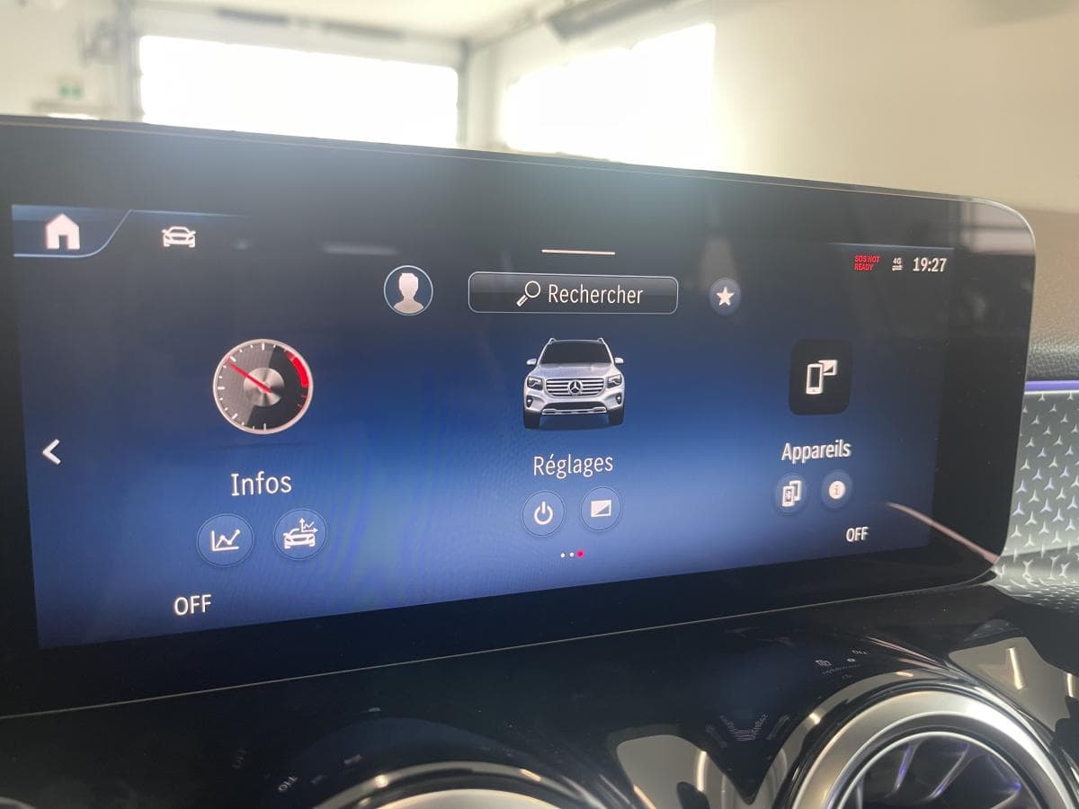 Mercedes-Benz GLB 250 2026 — photo 19