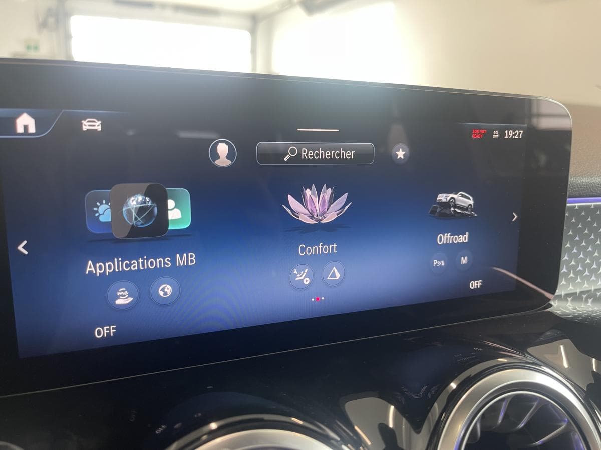 Mercedes-Benz GLB 250 2026 — photo 20