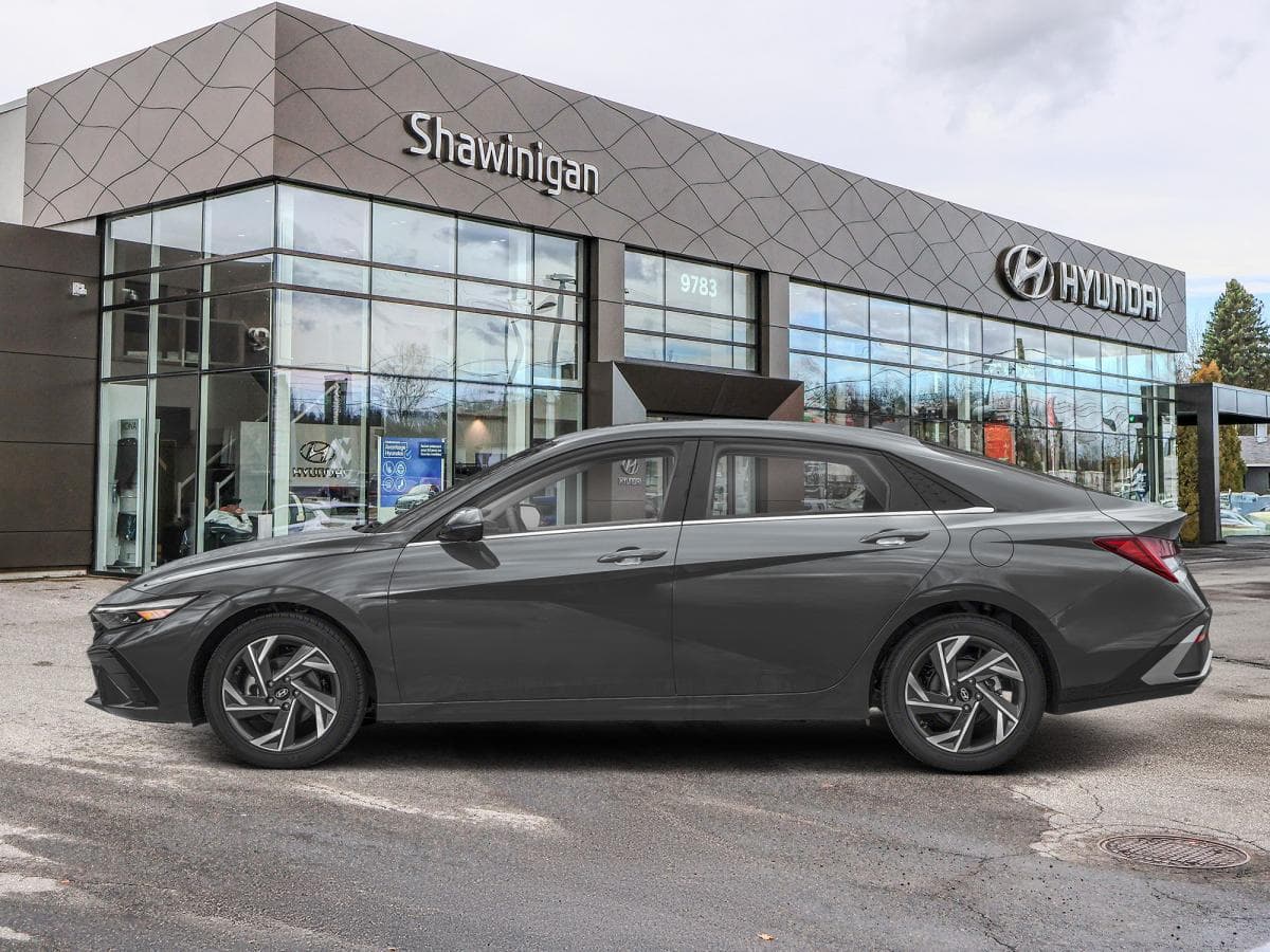 Hyundai Elantra 2026 — photo 2