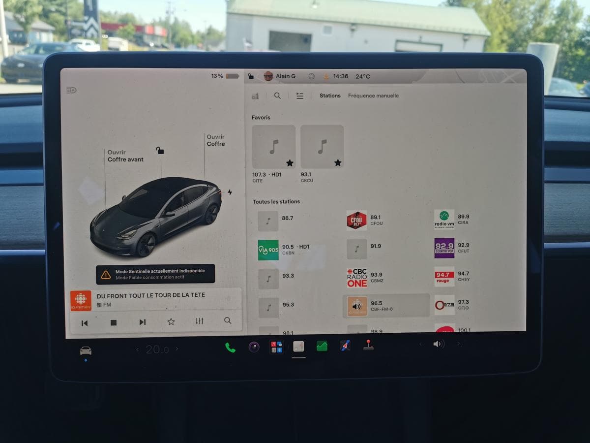 Tesla Model 3 2022 — photo 16
