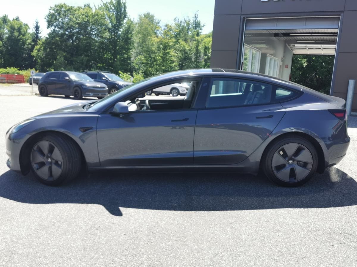 Tesla Model 3 2022 — photo 5