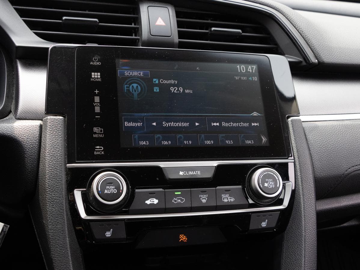 Honda Civic 2018 — photo 15