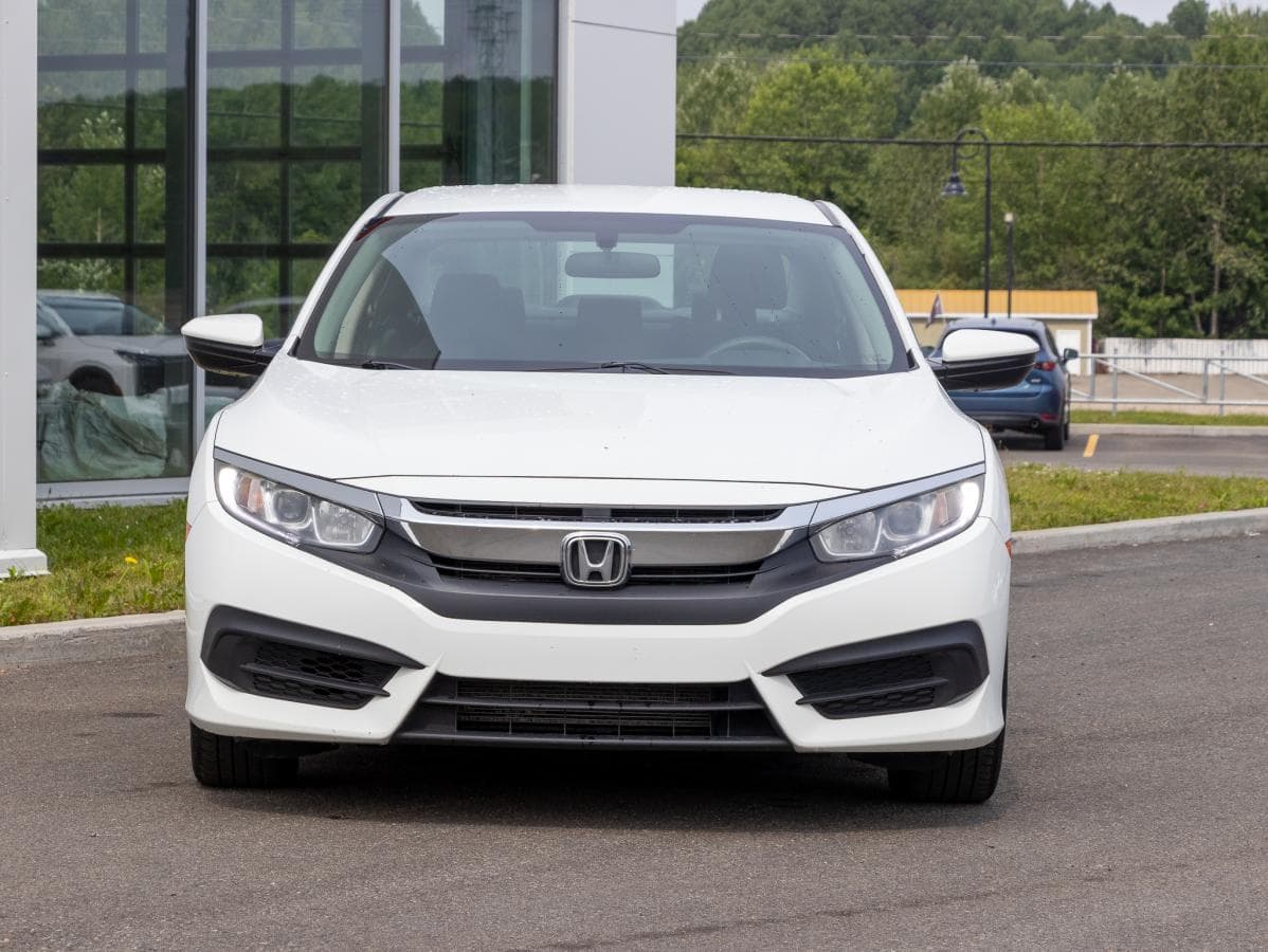 Honda Civic 2018 — photo 4