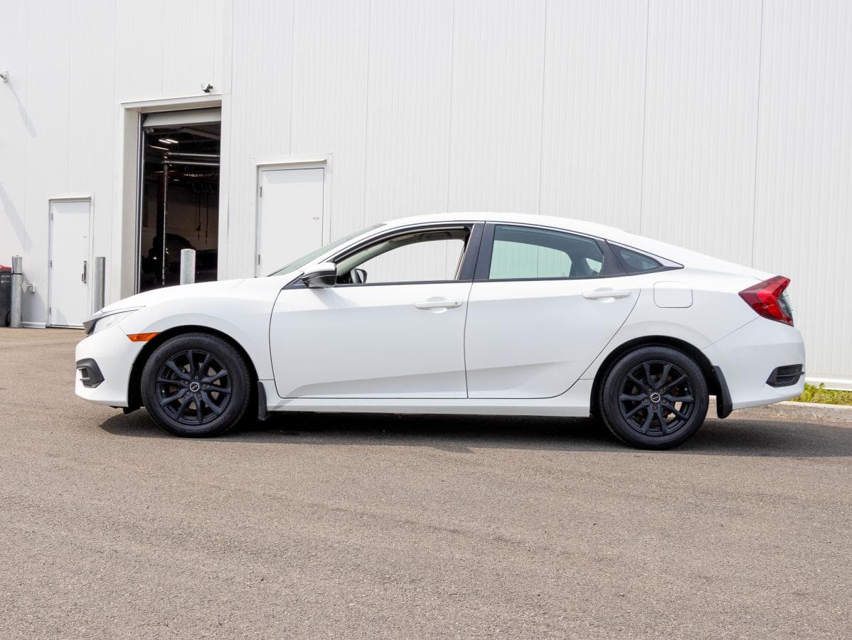 Honda Civic 2018 — photo 6